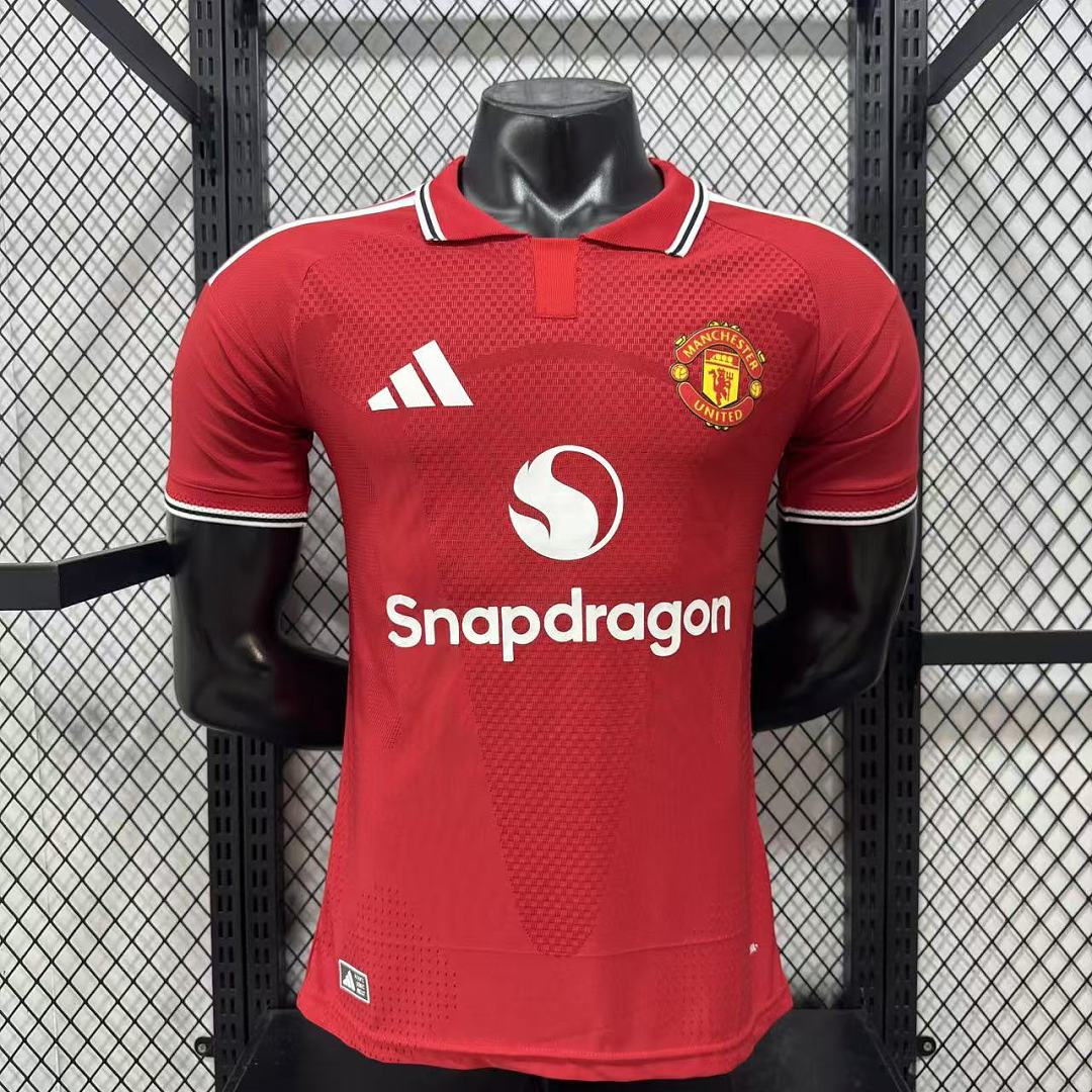 Manchester United Local 26/27